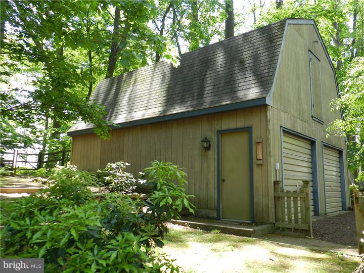 1055 East Sandy Ridge Road Doylestown, PA 18901 - Photo 8 of 24 Gallery Image 8