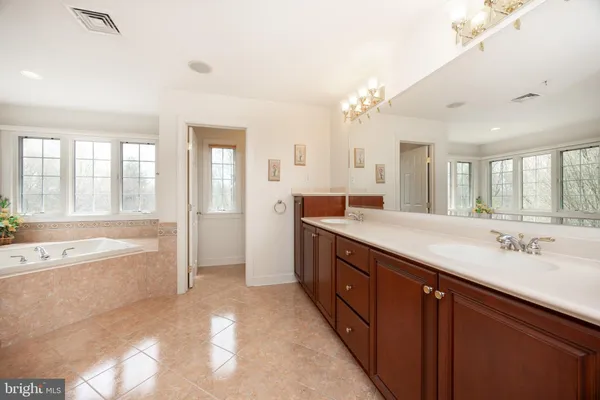 $1,650,000 | 1200 Winderly Lane, Newtown Square, PA 19073