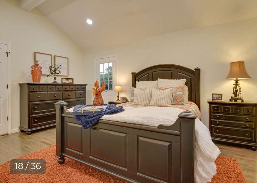 520 West Bluff Street Granbury, TX 76048 - Photo 16 of 34