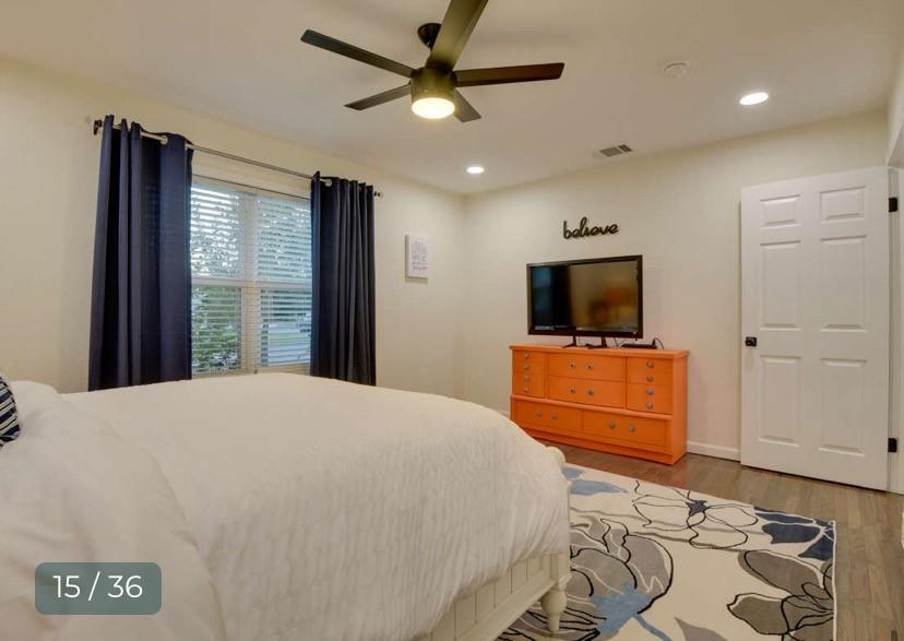 520 West Bluff Street Granbury, TX 76048 - Photo 21 of 34