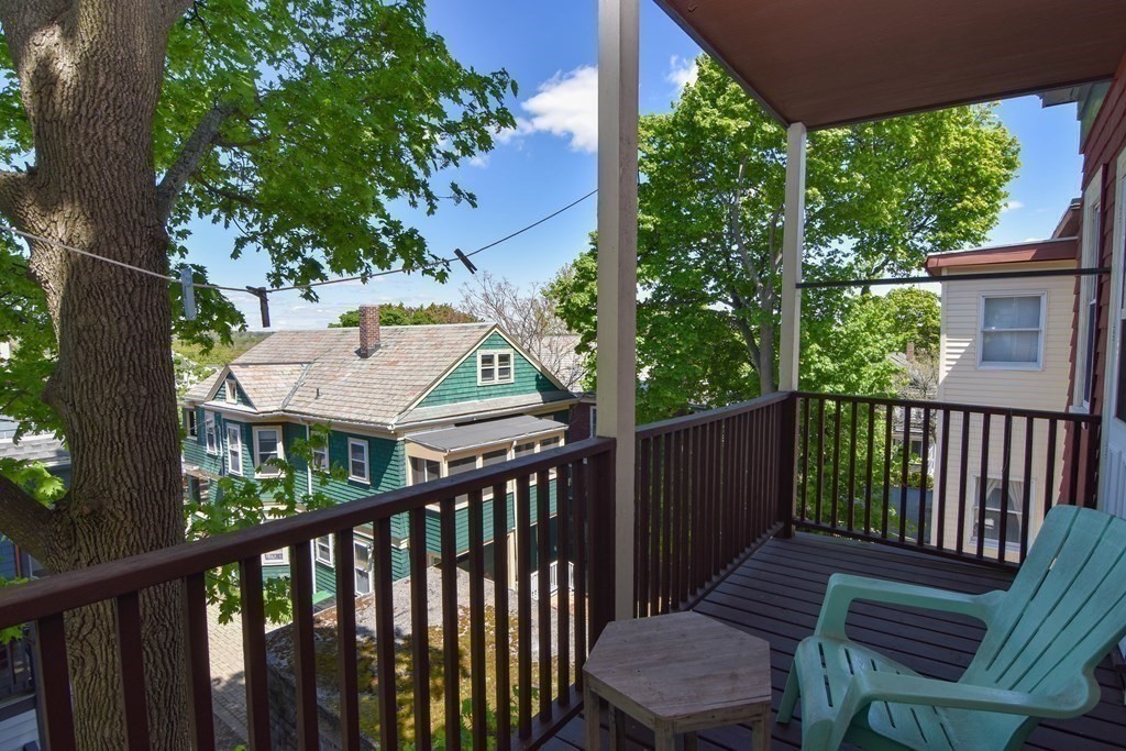 34 Belknap Street Somerville, MA 02144 - Photo 19 of 20