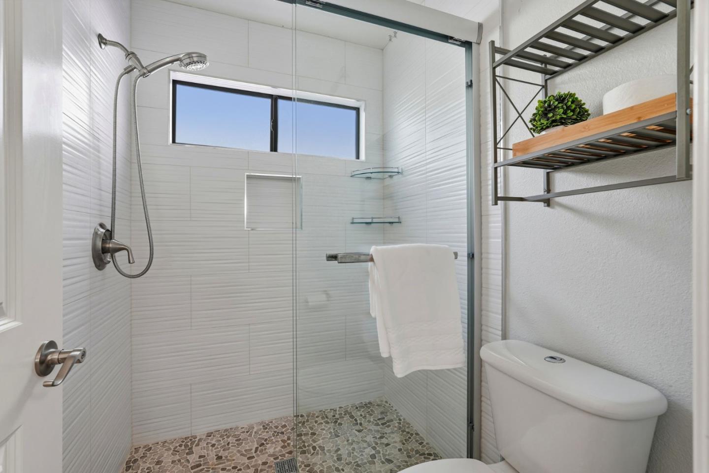 586 Old Evans Road Milpitas, CA 95035 - Photo 15 of 27