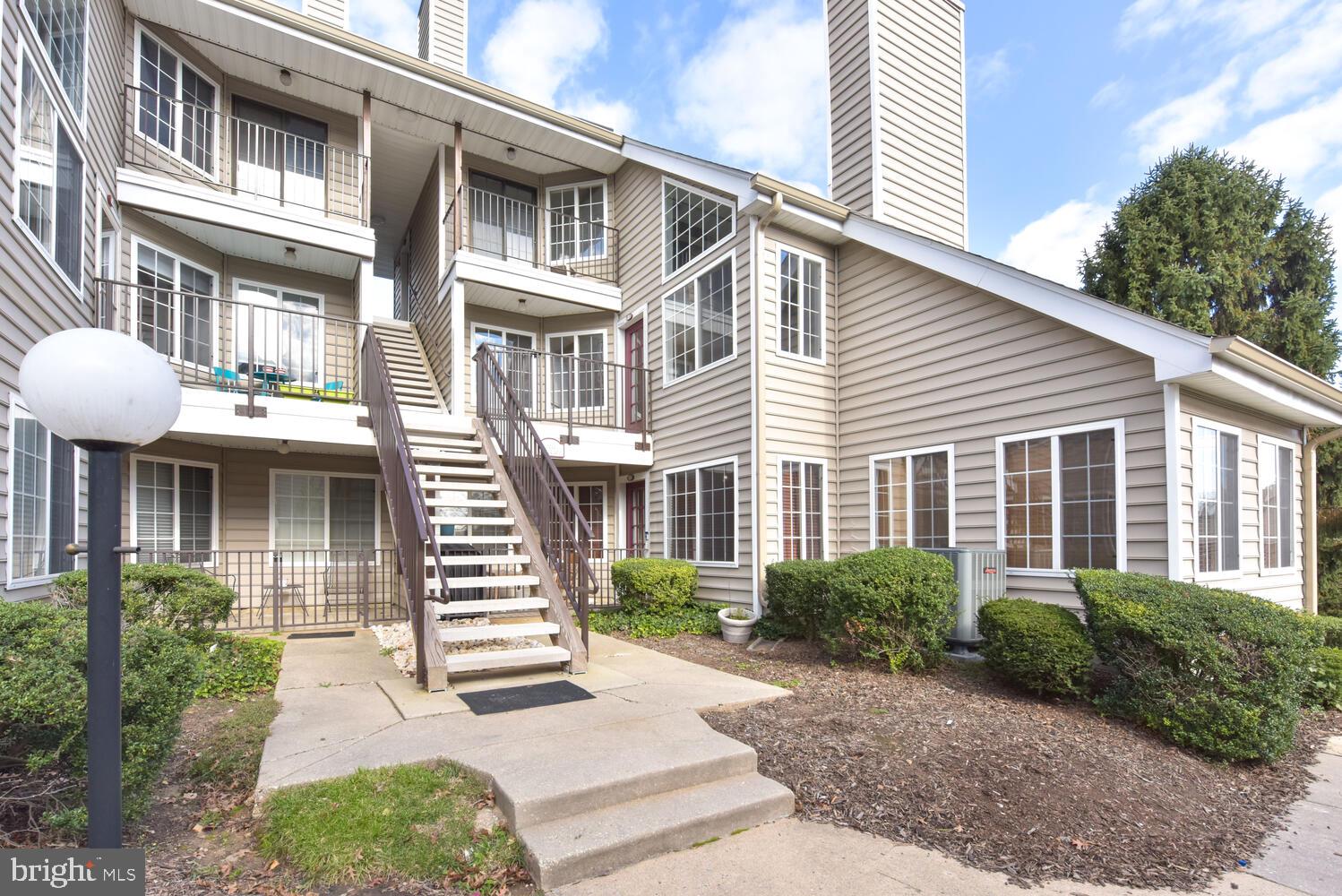 10839 Amherst Avenue, Unit E Silver Spring, MD 20902 - Photo 2 of 34