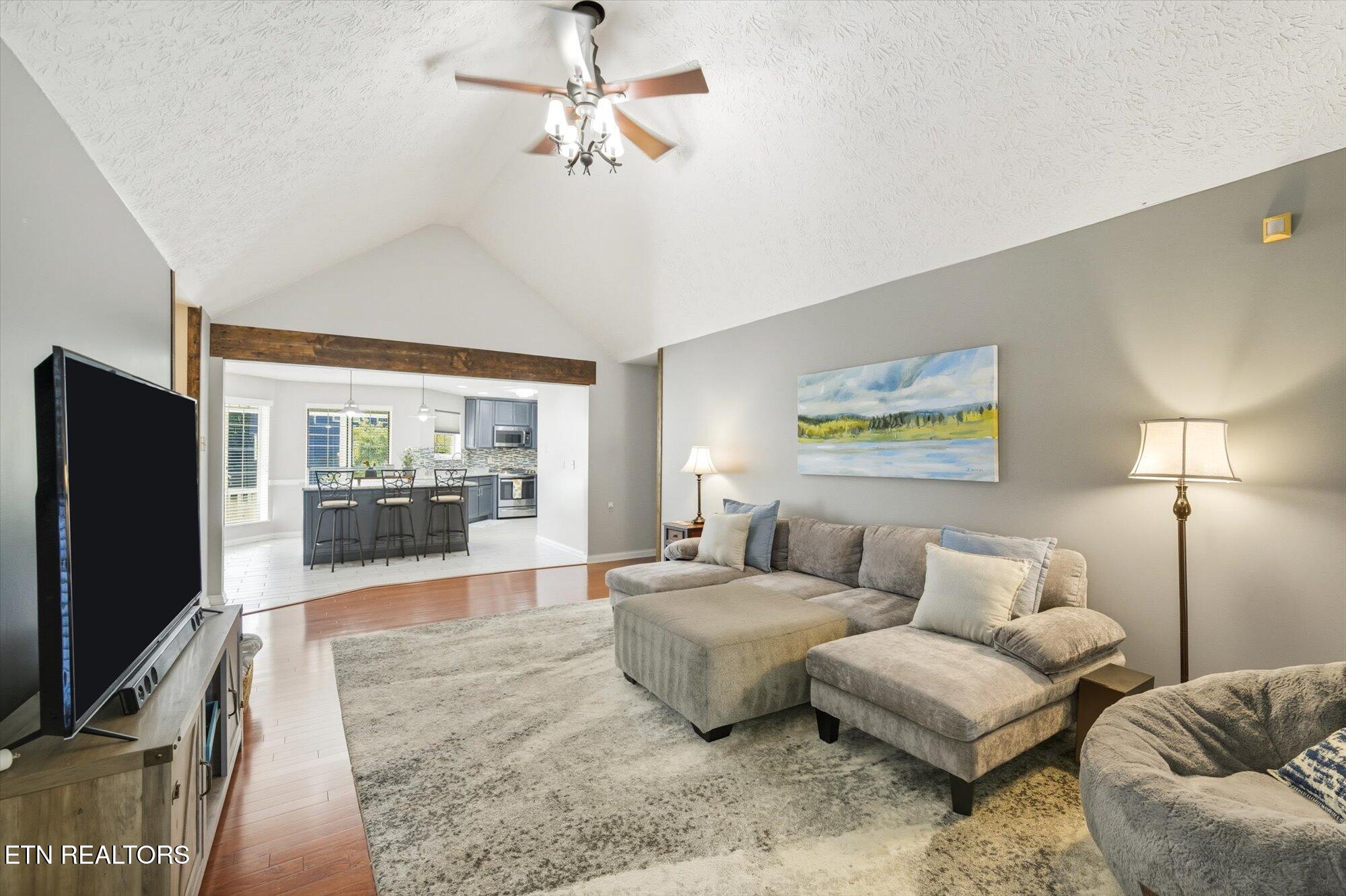 2121 Windbrook Road Knoxville, TN 37923 - Photo 10 of 27 11-2121-Windbrook-Rd-Knoxville-TN-11