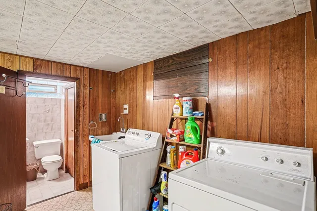 $344,900 | 5501 West 102nd Street, Oak Lawn, IL 60453