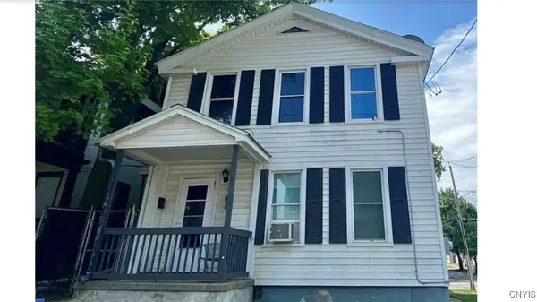$159,900 | 515 Henry Street, Utica, NY 13502