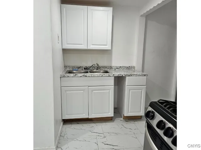 $174,300 | 515 Henry Street, Utica, NY 13502