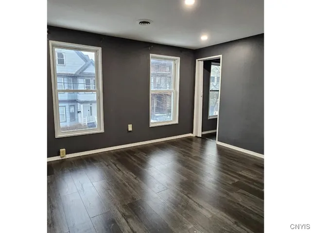 $174,300 | 515 Henry Street, Utica, NY 13502