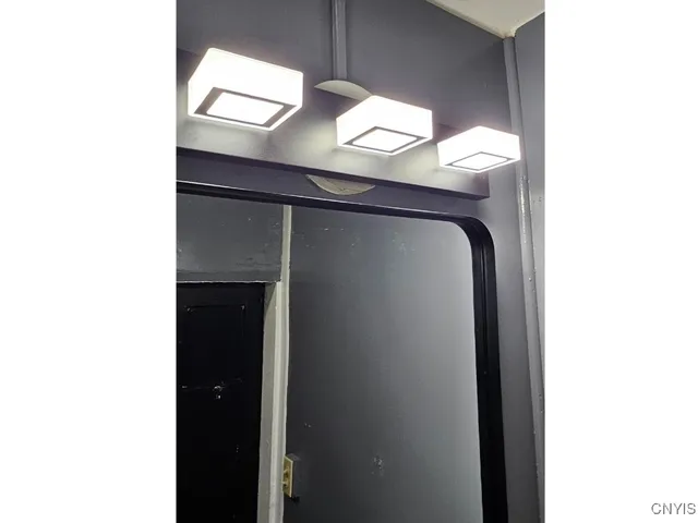 $174,300 | 515 Henry Street, Utica, NY 13502