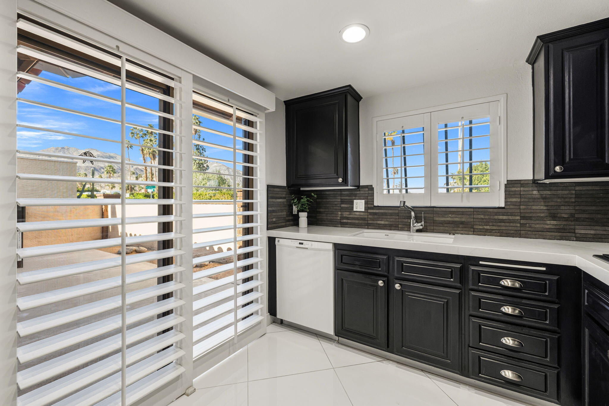 72915 Homestead Road Palm Desert, CA 92260 - Photo 12 of 38 3-web-or-mls-2H8A9888