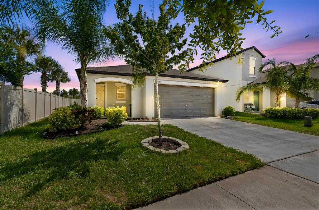 6065 Spring Crayfish Avenue New Port Richey, FL 34653 - Photo 2 of 61