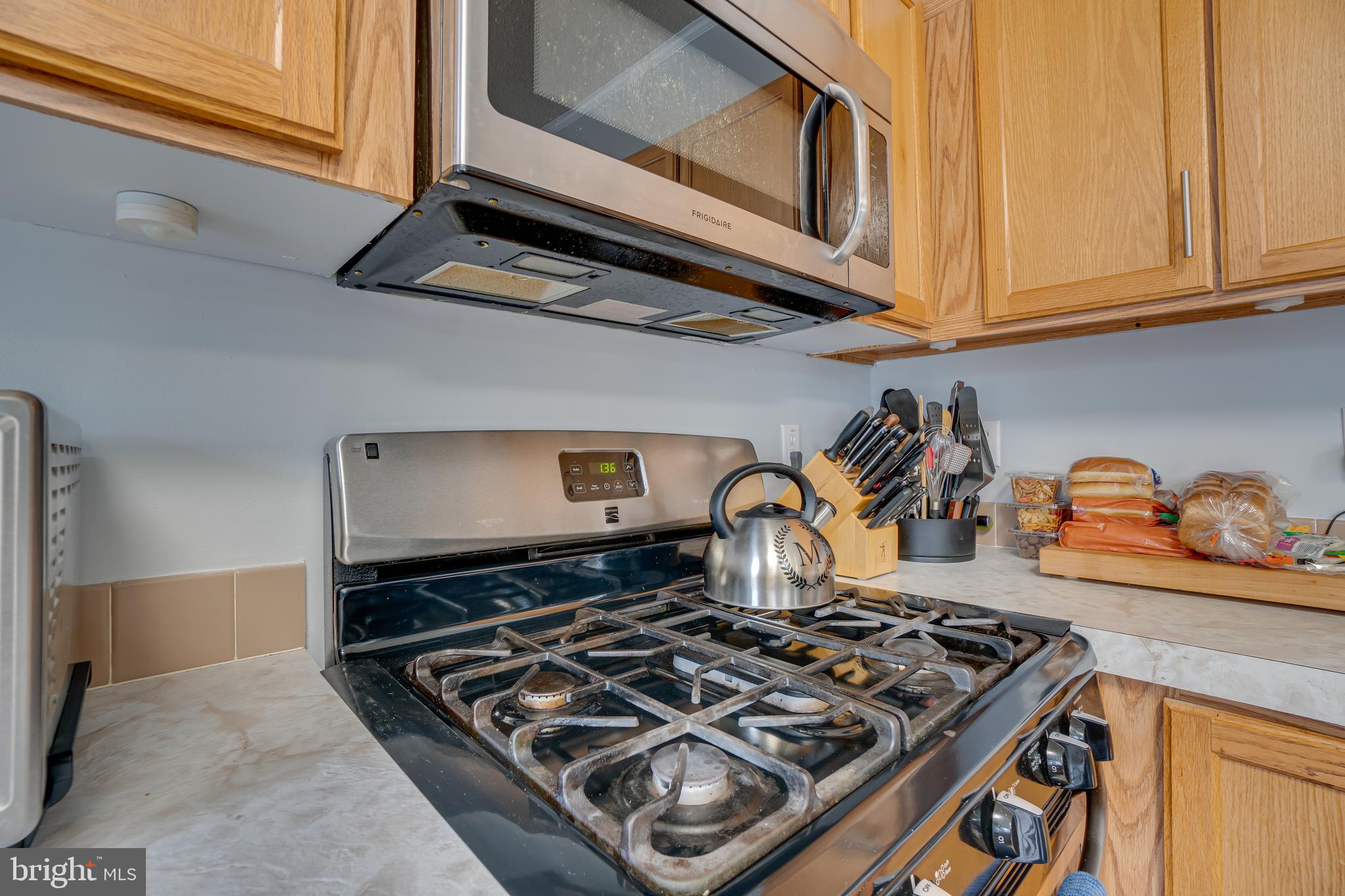 16067 Stevensburg Road Brandy Station, VA 22714 - Photo 14 of 41 Gas Cooking