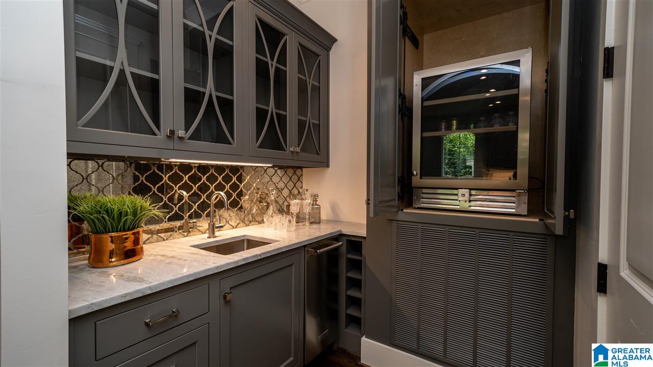 1603 Oxmoor Road Birmingham, AL 35209 - Photo 16 of 46