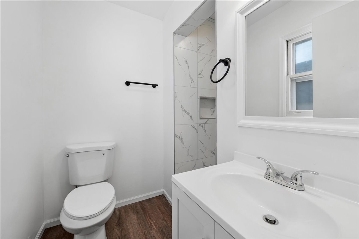 203 Clark Street Monroe Center, IL 61052 - Photo 12 of 21