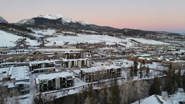 a view of a city
