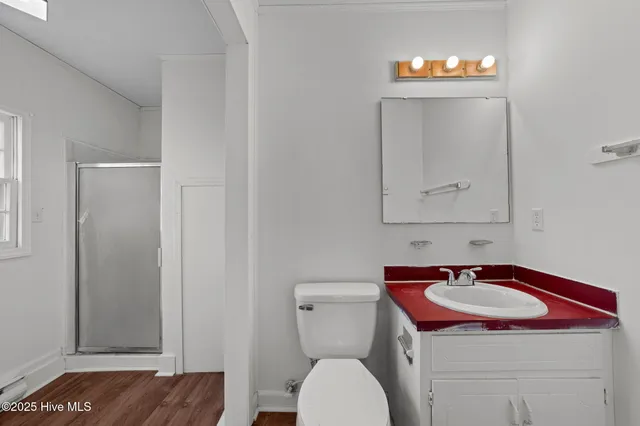 $1,400 | 1425 Birdneck Circle, Greenville, NC 27858