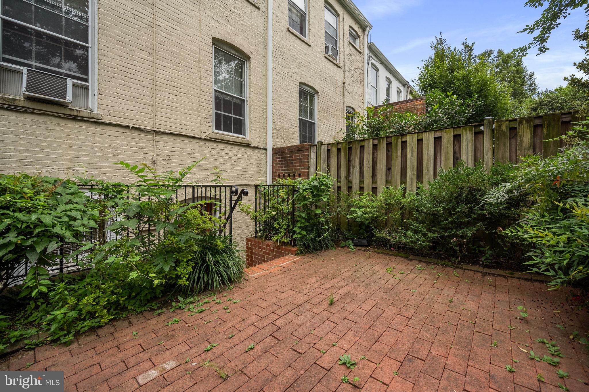1530 34th Street Northwest Washington, DC 20007 - Photo 15 of 30
