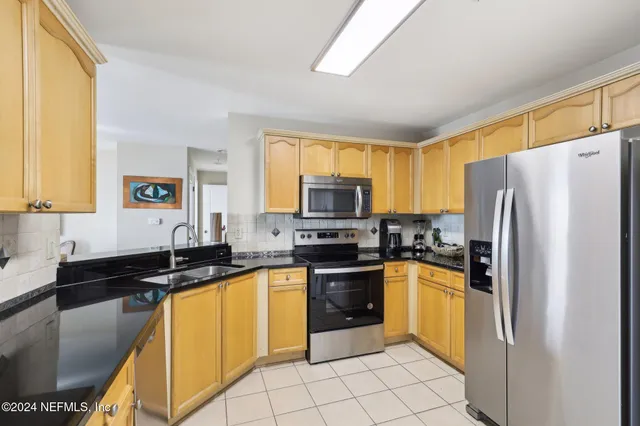 $430,000 | 400 East Bay Street, Unit 1007, Jacksonville, FL 32202