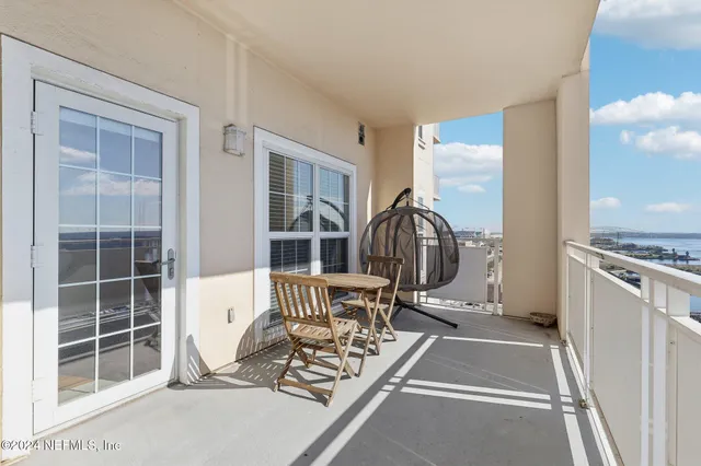 $430,000 | 400 East Bay Street, Unit 1007, Jacksonville, FL 32202