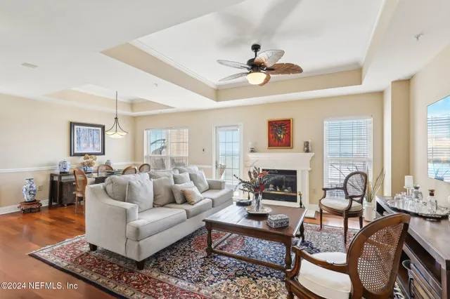 $430,000 | 400 East Bay Street, Unit 1007, Jacksonville, FL 32202