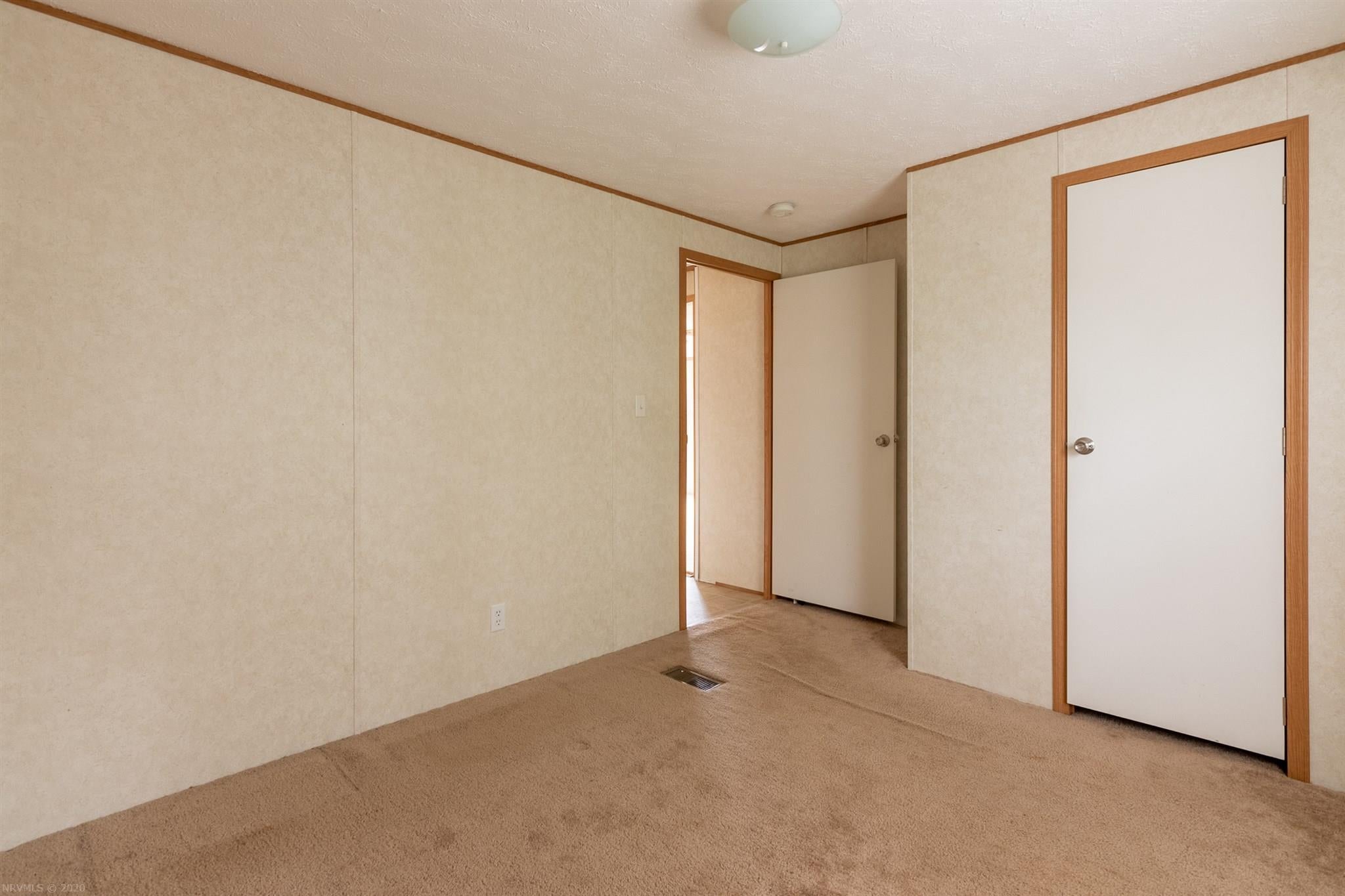 6930 Depot Road Radford, VA 24141 - Photo 20 of 33 Gallery Image 20