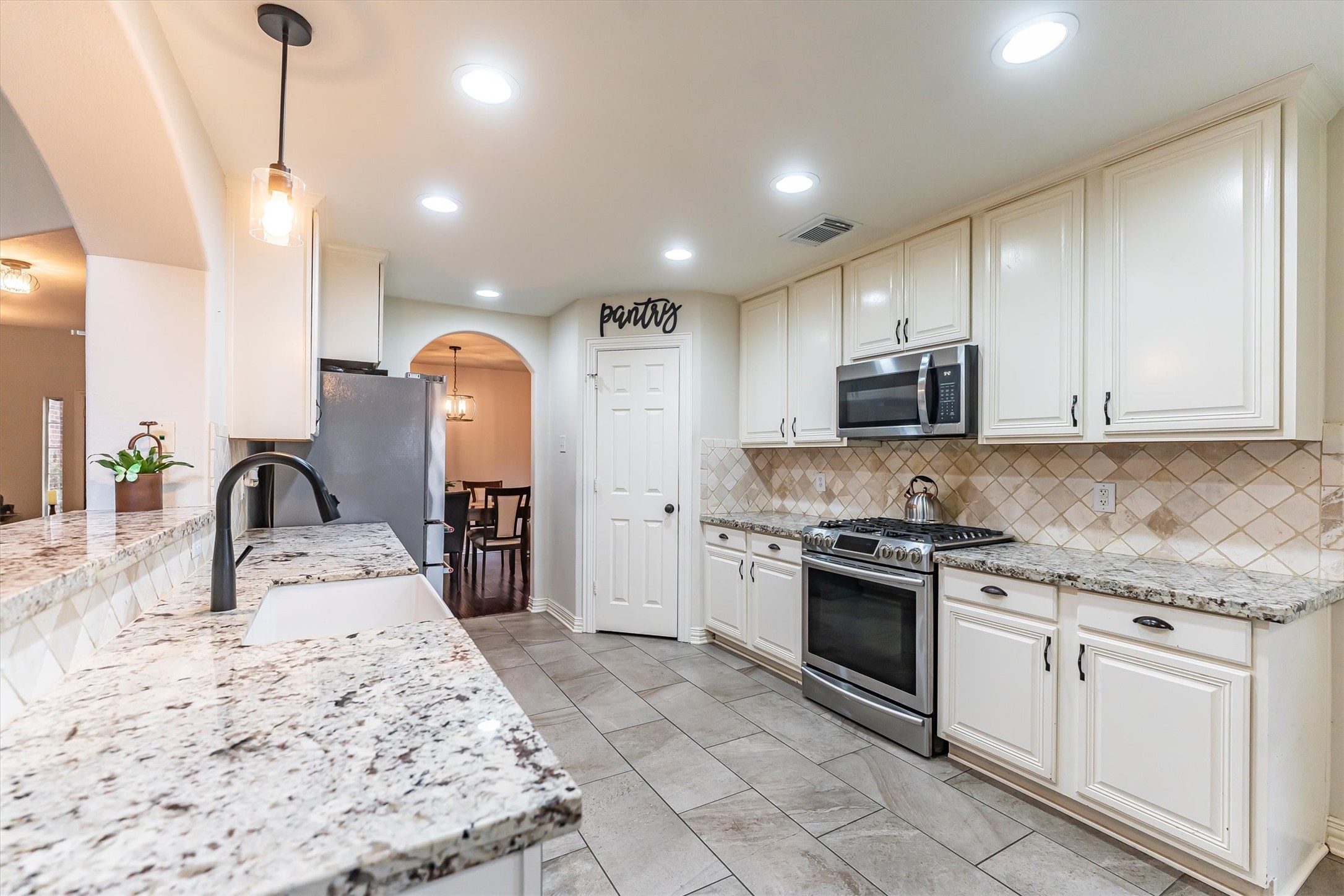 6822 Summer Bridge Lane Spring, TX 77379 - Photo 17 of 41