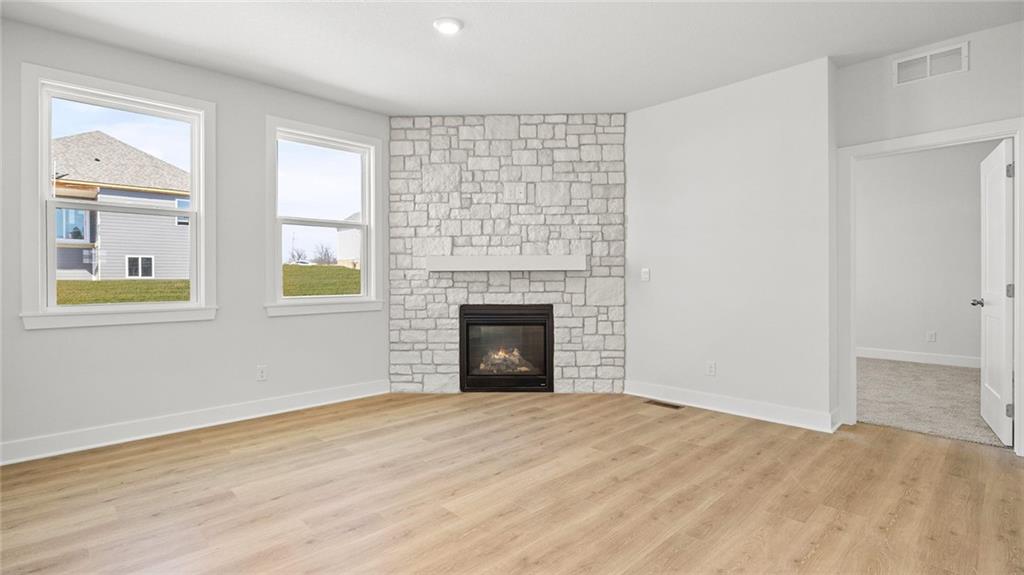 20917 West 188th Terrace Spring Hill, KS 66083 - Photo 11 of 42