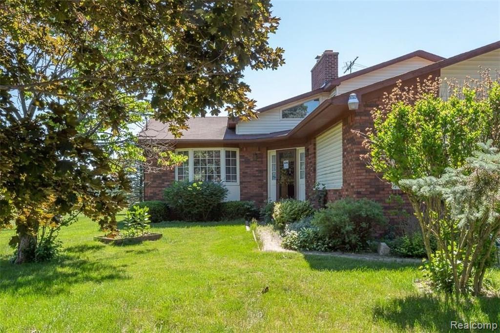 3440 North Hickory Ridge Road Highland, MI 48357 - Photo 1 of 43