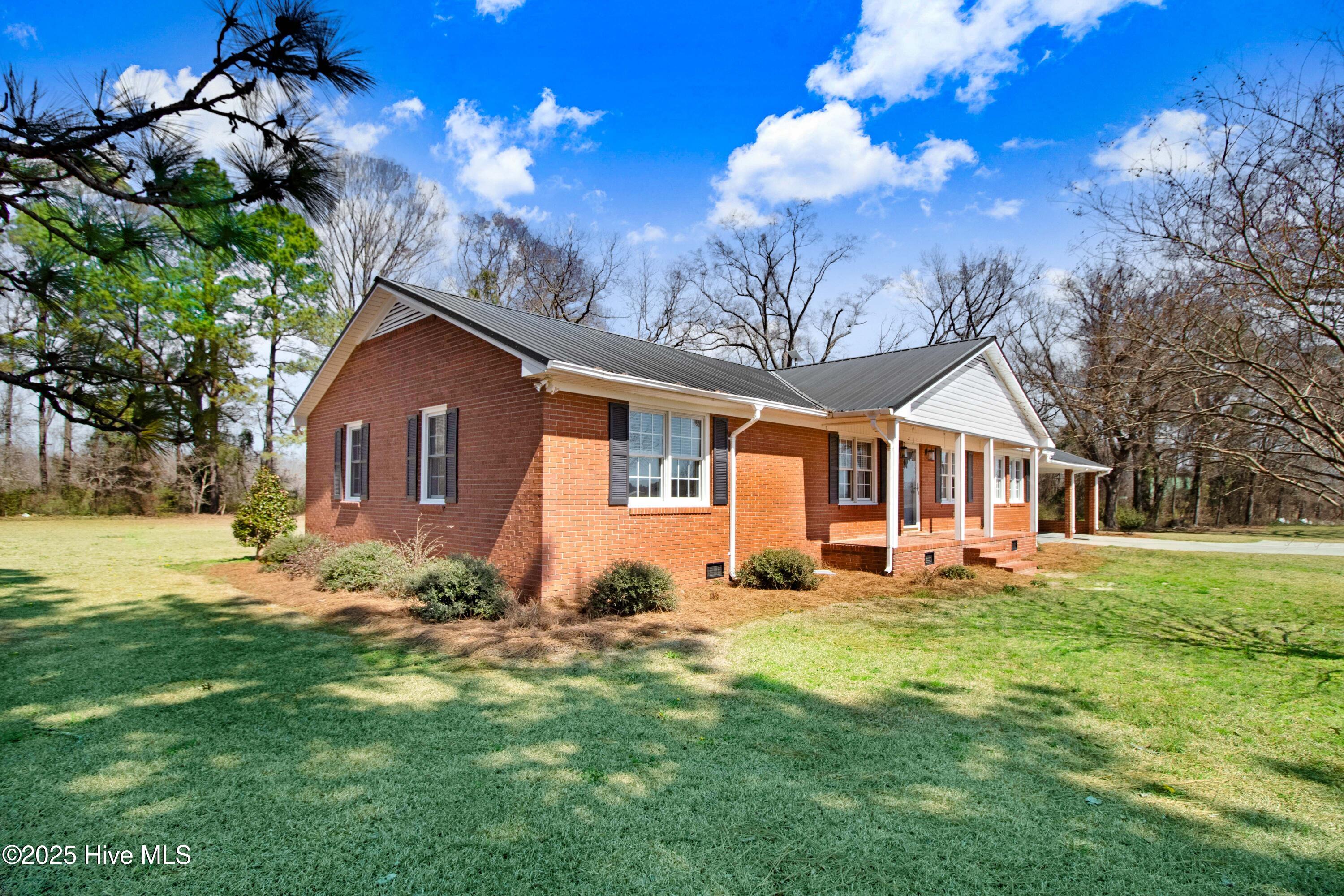 3618 Davis-Hardy Road Kinston, NC 28504 - Photo 6 of 36 06-3618 Davis-Hardy Rd-6