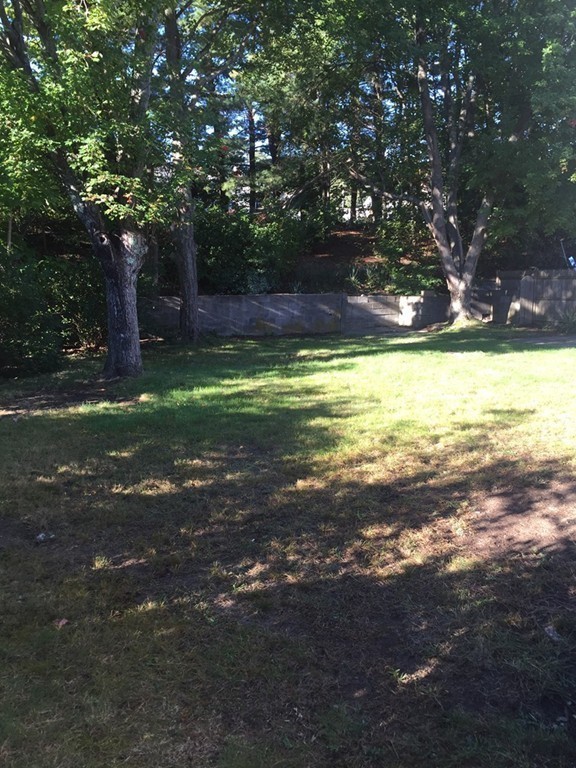 33 2nd Island Road Webster, MA 01570 - Photo 23 of 27 a view of an outdoor space