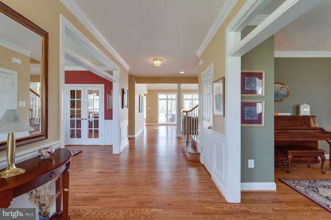 19144 Shelburne Glebe Road Leesburg, VA 20175 - Photo 4 of 30 Interior (General)