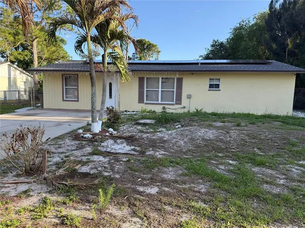 $1,900 | 3809 5th Street West, Lehigh Acres, FL 33971