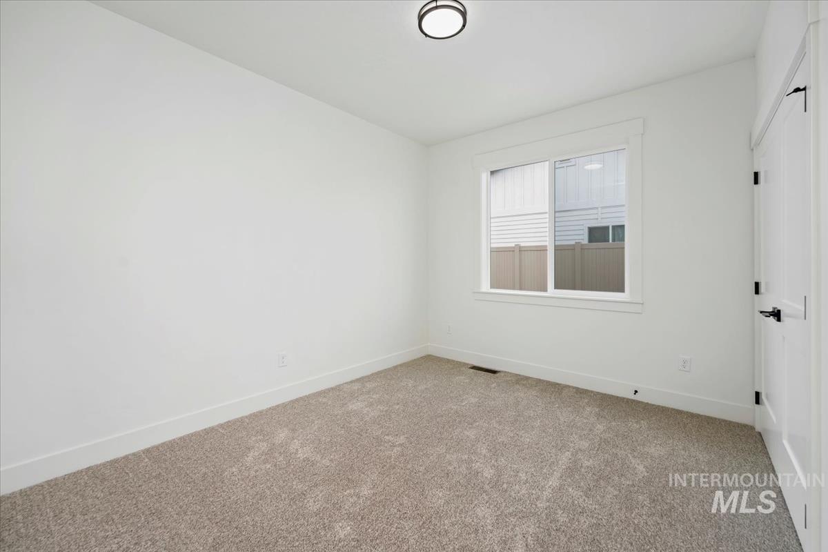 1128 Velvet Loop Wilder, ID 83676 - Photo 22 of 34