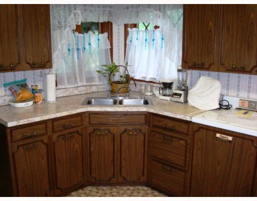 1315 Anderson Road Pittsburgh, PA 15209 - Photo 3 of 18 Kitchen.