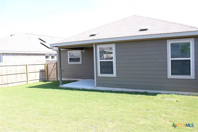 $1,895 | 1982 Rising Sun Boulevard, New Braunfels, TX 78130