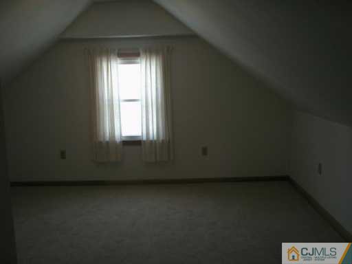 14 Fitzsimmons Avenue Middlesex, NJ 08846 - Photo 7 of 8