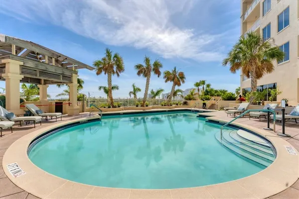 $20,000 | 1300 Benjamin Franklin Drive, Unit 304, Sarasota, FL 34236