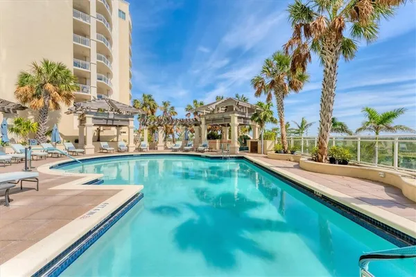$20,000 | 1300 Benjamin Franklin Drive, Unit 304, Sarasota, FL 34236