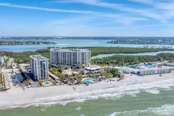 $20,000 | 1300 Benjamin Franklin Drive, Unit 304, Sarasota, FL 34236
