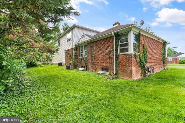 $1,275,000 | 6508 Chesterfield Avenue, McLean, VA 22101