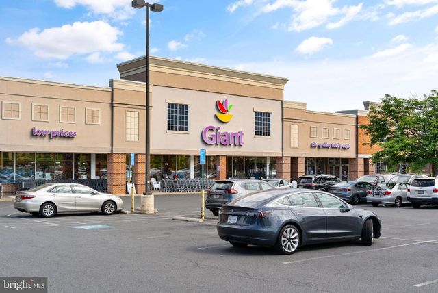 $1,275,000 | 6508 Chesterfield Avenue, McLean, VA 22101