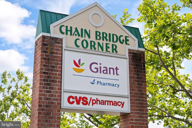 $1,275,000 | 6508 Chesterfield Avenue, McLean, VA 22101