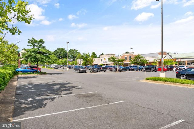 $1,275,000 | 6508 Chesterfield Avenue, McLean, VA 22101