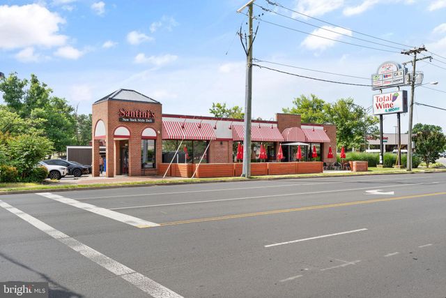 $1,275,000 | 6508 Chesterfield Avenue, McLean, VA 22101