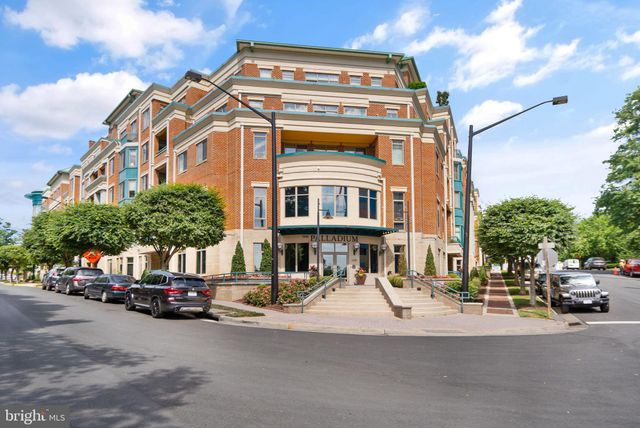 $1,275,000 | 6508 Chesterfield Avenue, McLean, VA 22101