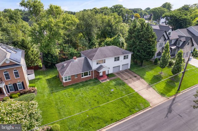 $1,275,000 | 6508 Chesterfield Avenue, McLean, VA 22101