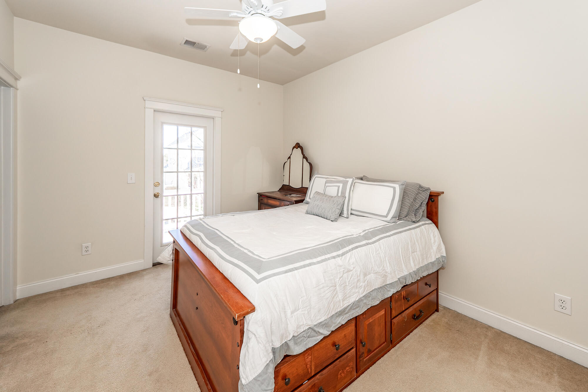 400 Hydrangea Street Summerville, SC 29483 - Photo 27 of 63 27 (11)