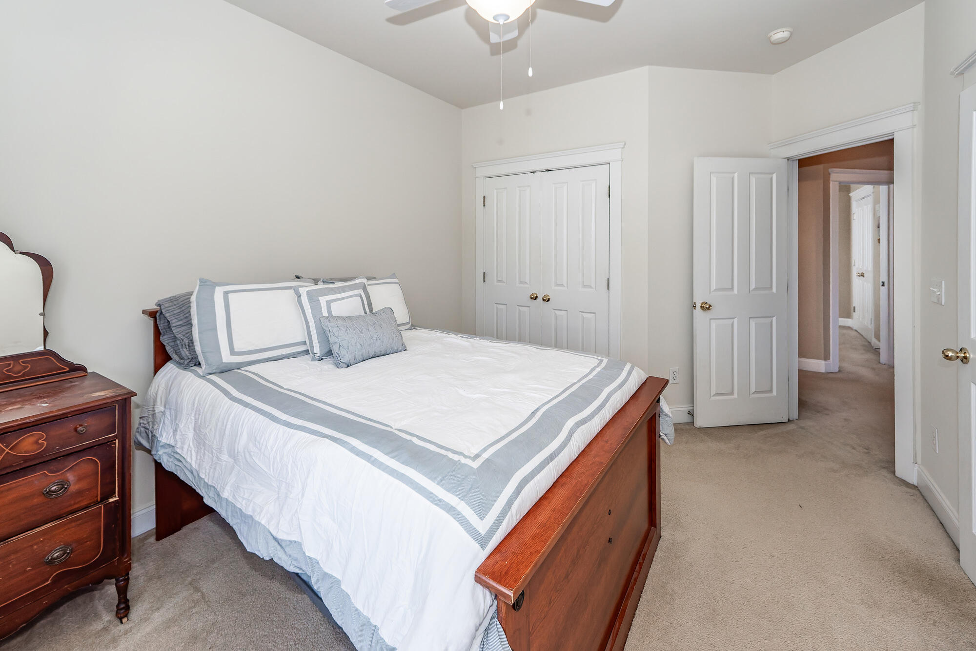 400 Hydrangea Street Summerville, SC 29483 - Photo 28 of 63 28 (11)