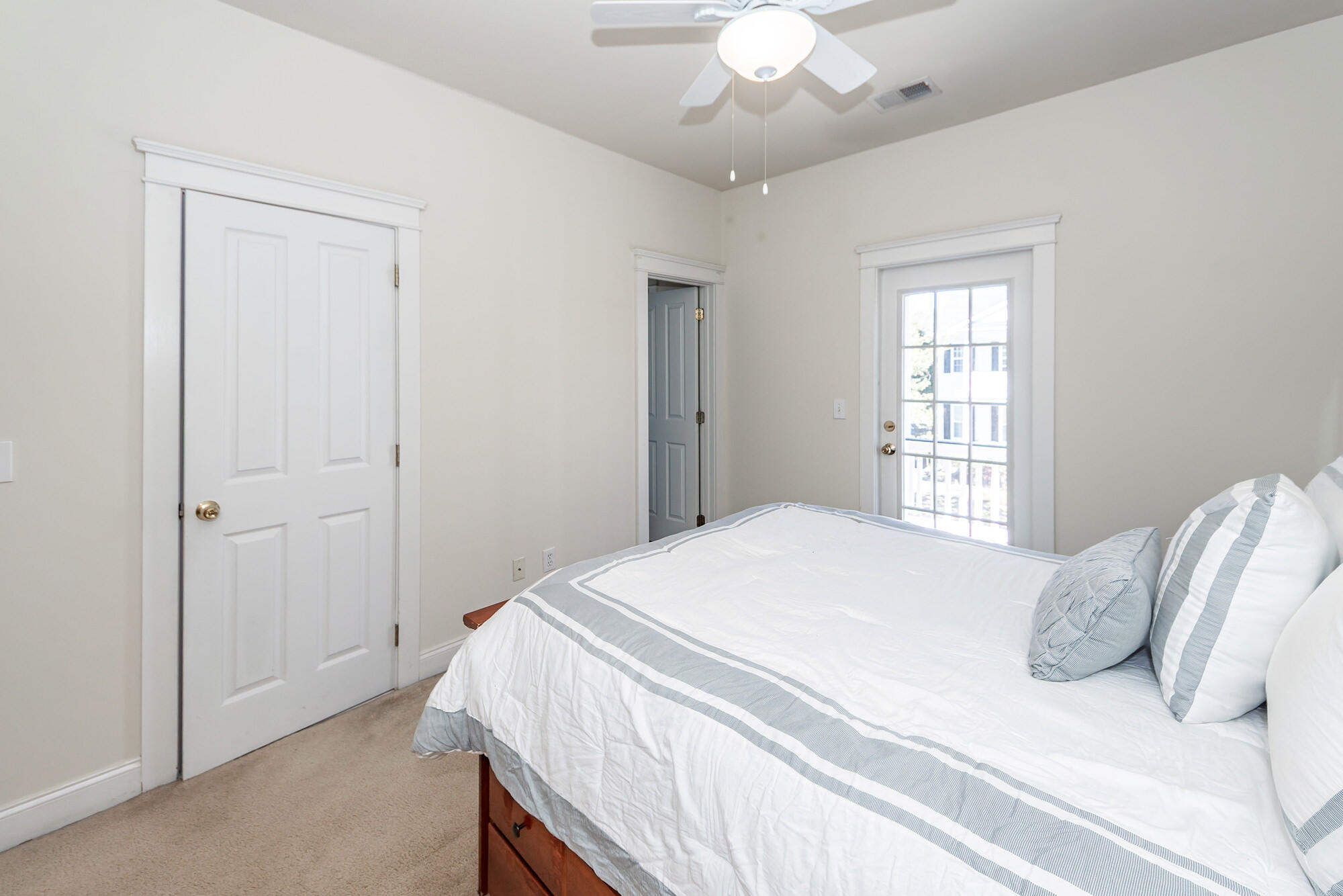 400 Hydrangea Street Summerville, SC 29483 - Photo 29 of 63 29 (10)
