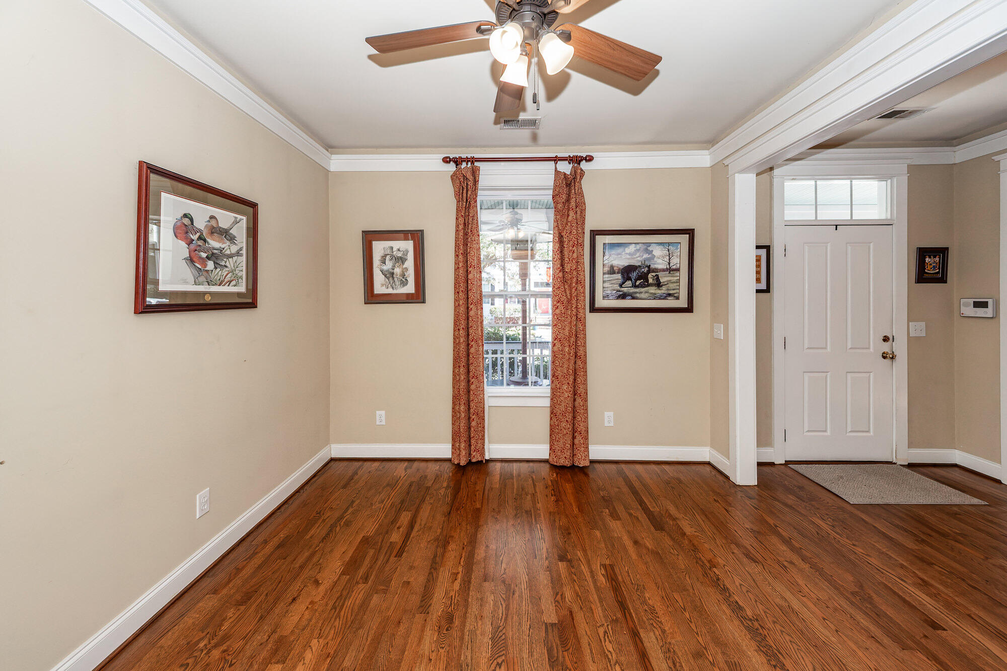 400 Hydrangea Street Summerville, SC 29483 - Photo 9 of 63 09 (10)